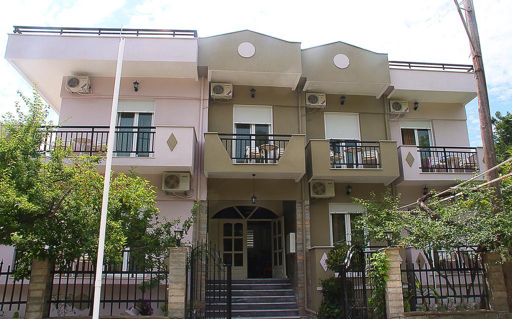 Kristal Hotel พริโนส ภายนอก รูปภาพ